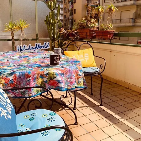Titti By Holiday World Apartamento